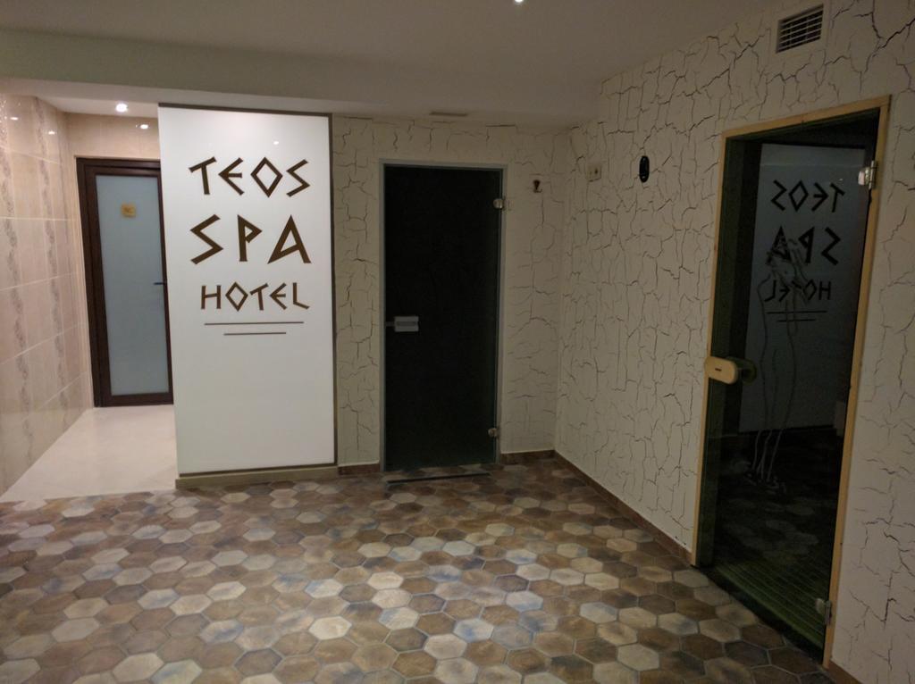 Family Hotel Teos Kiten  Exteriör bild